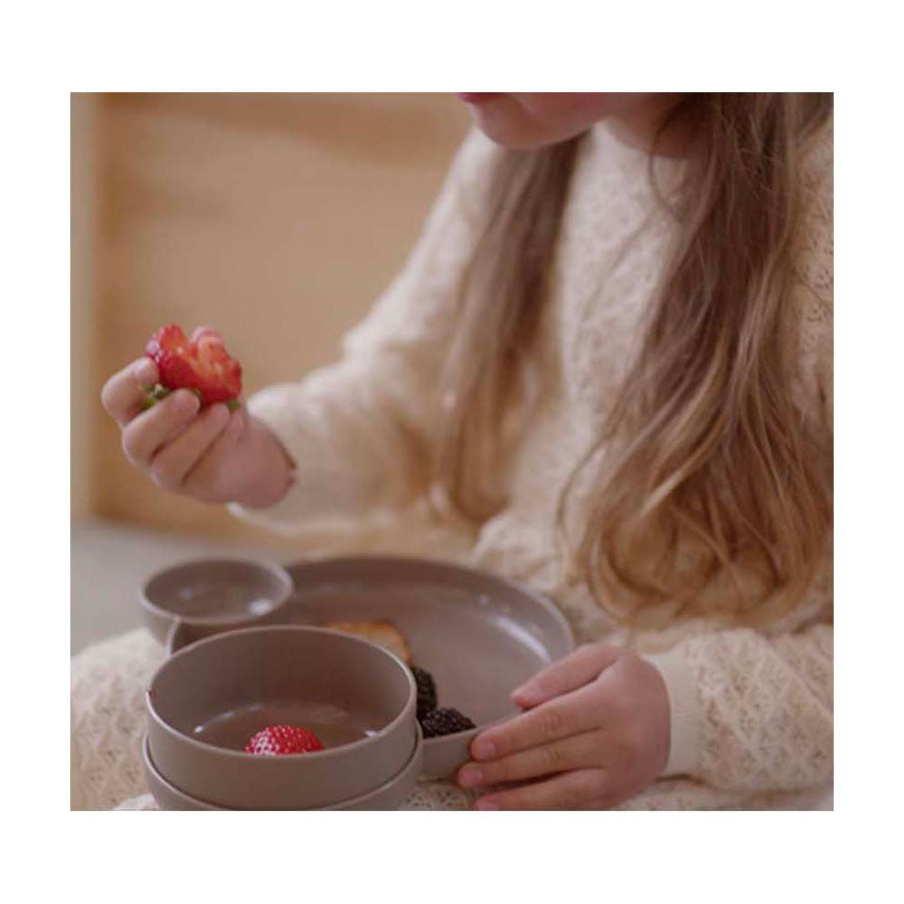 Vaisselle enfant Dantoy moka, 7 pièces.