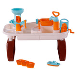 Cavallino Water jouant la table safari