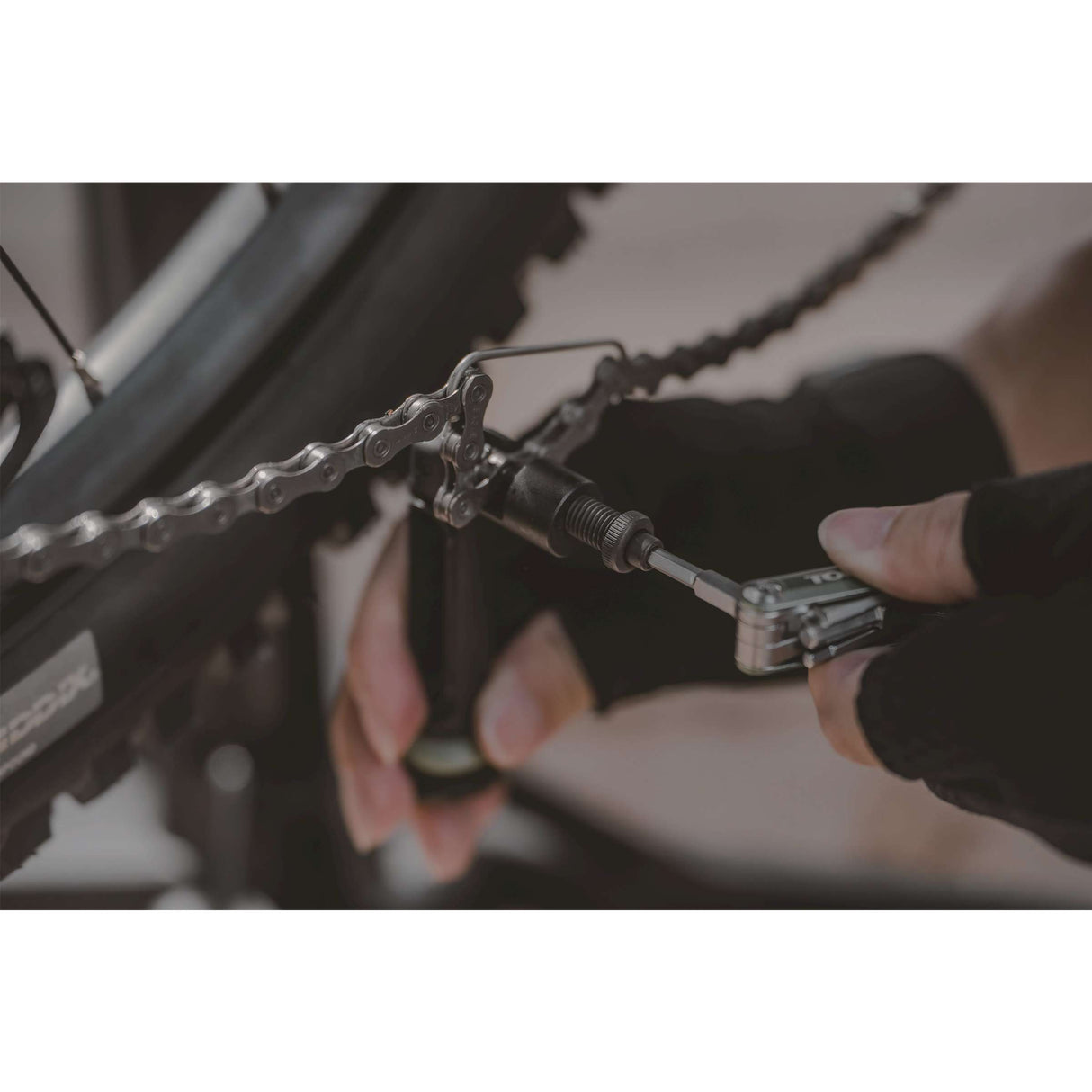 Ensemble d'outils Topeak bb hide'n tool