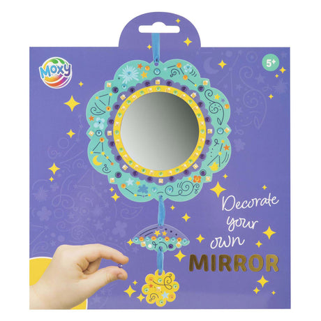 Un groupe d'artisanat créatif décore votre propre miroir