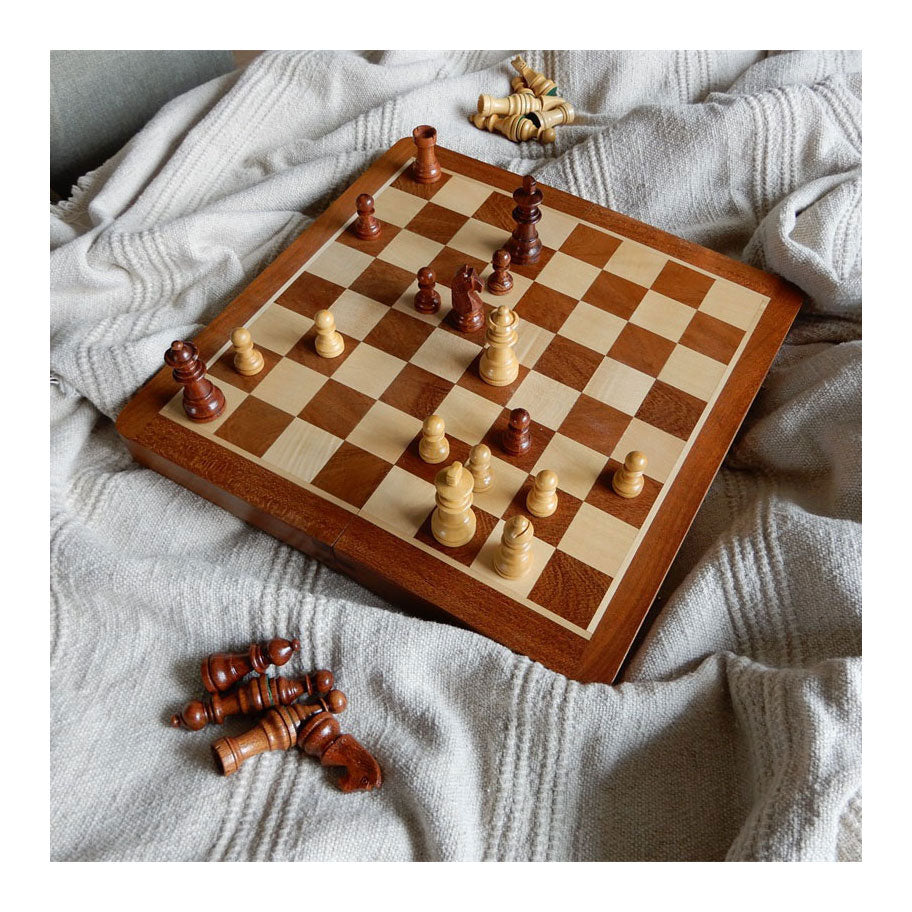 Jeu d'échecs Engelhart Deluxe pliable – Jeu d'échecs en bois de frêne – Échiquier luxueux marron 38 x 38 x 5,8 cm – pliable compact –