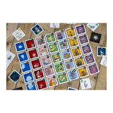 Gang de chats de jeux de gobelins blancs