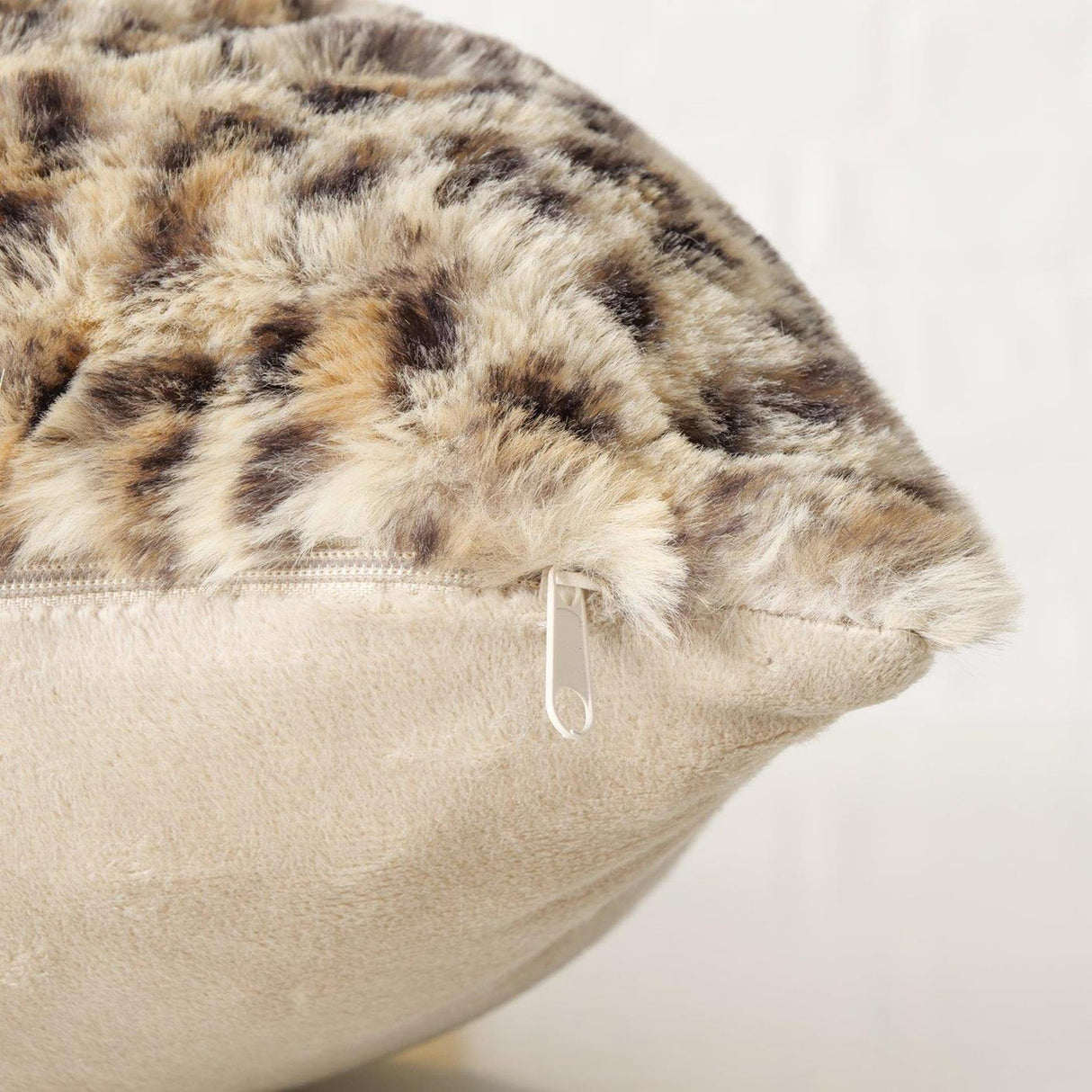 Boltze home cushion leopard 45x45x7cm