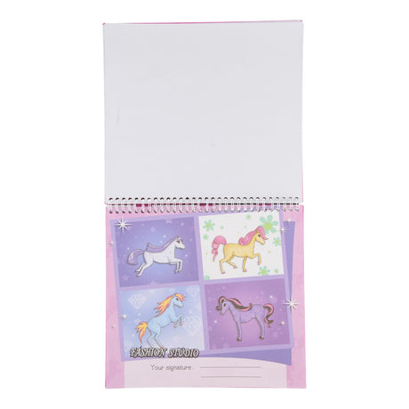 Toi-toys conçoit votre propre carnet de croquis de poney