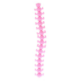 Jono joue une chenille fidget extensible et moelleuse
