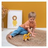 Jouet à tirer en bois Trixie - mr. lion - pour les premiers pas - jouets pour bébé - pour garçons filles - lion