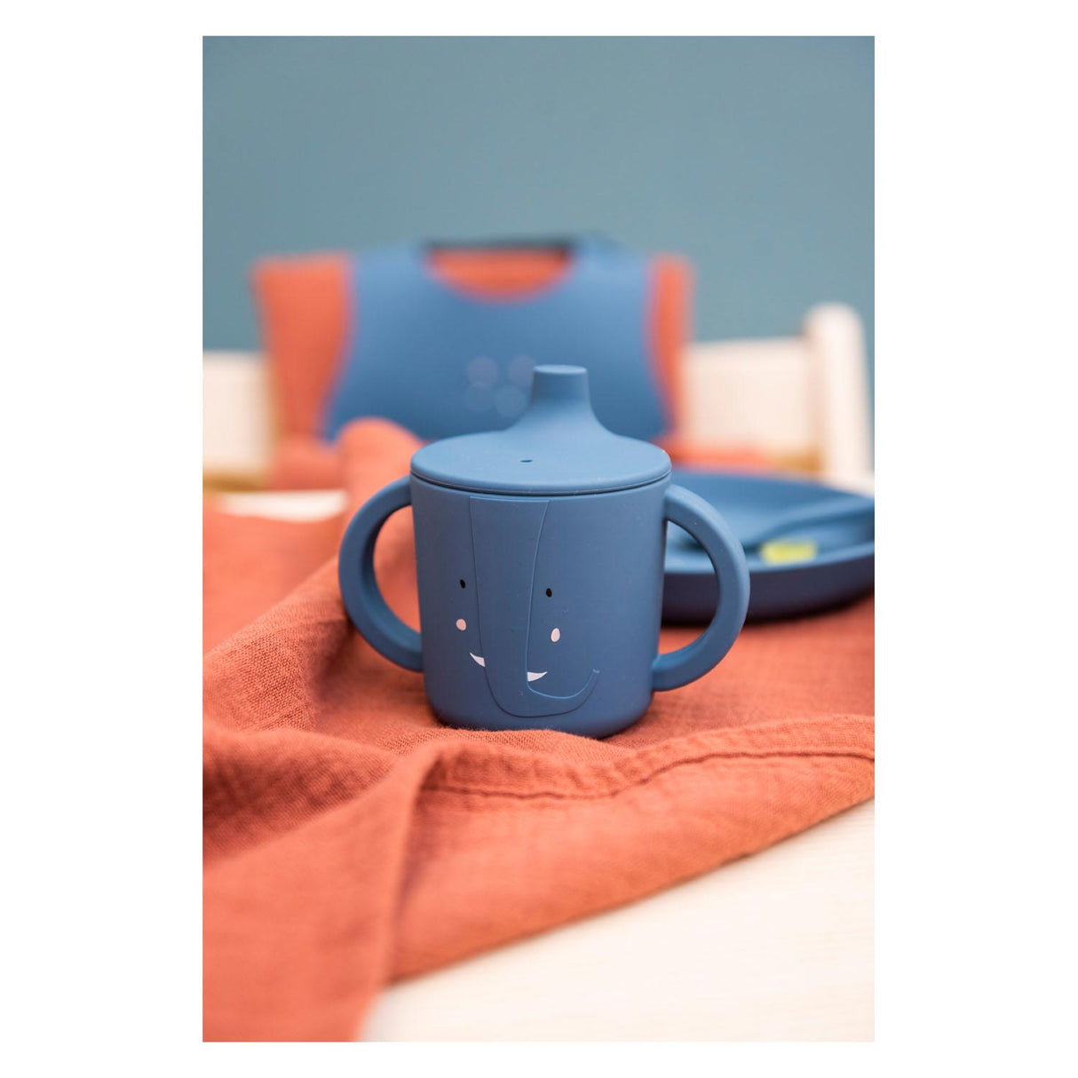 Gobelet Trixie - Mme. éléphant - gobelet pour bébé - gobelet anti-déversement - pour bébés à partir de 4 mois - en silicone - passe au lave-vaisselle