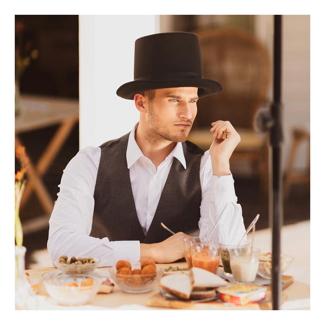 Boland top hat black