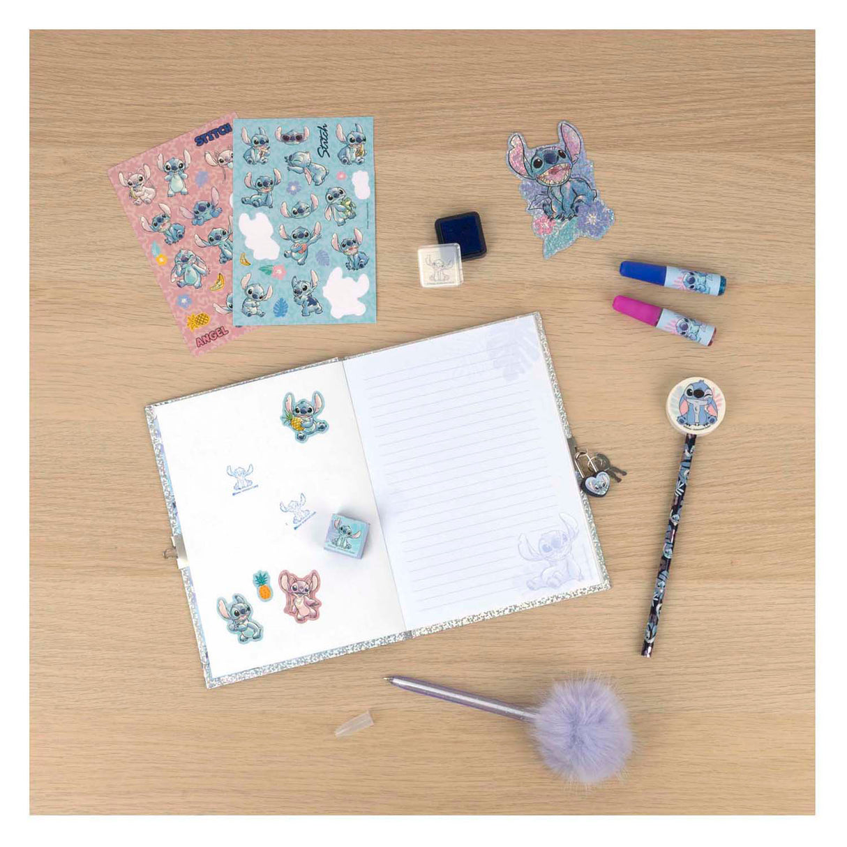 Ensemble de journal à paillettes Undercover Stitch