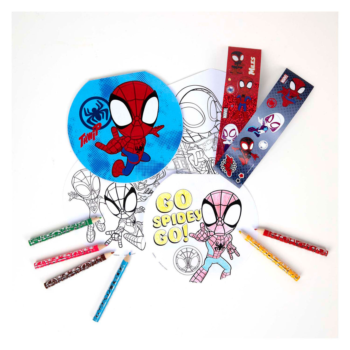 Ensemble de coloriage créatif Undercover Spidey avec autocollants et livre de coloriage.