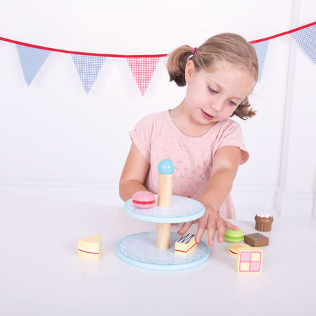 Présentoir à gâteaux Bigjig avec cupcakes