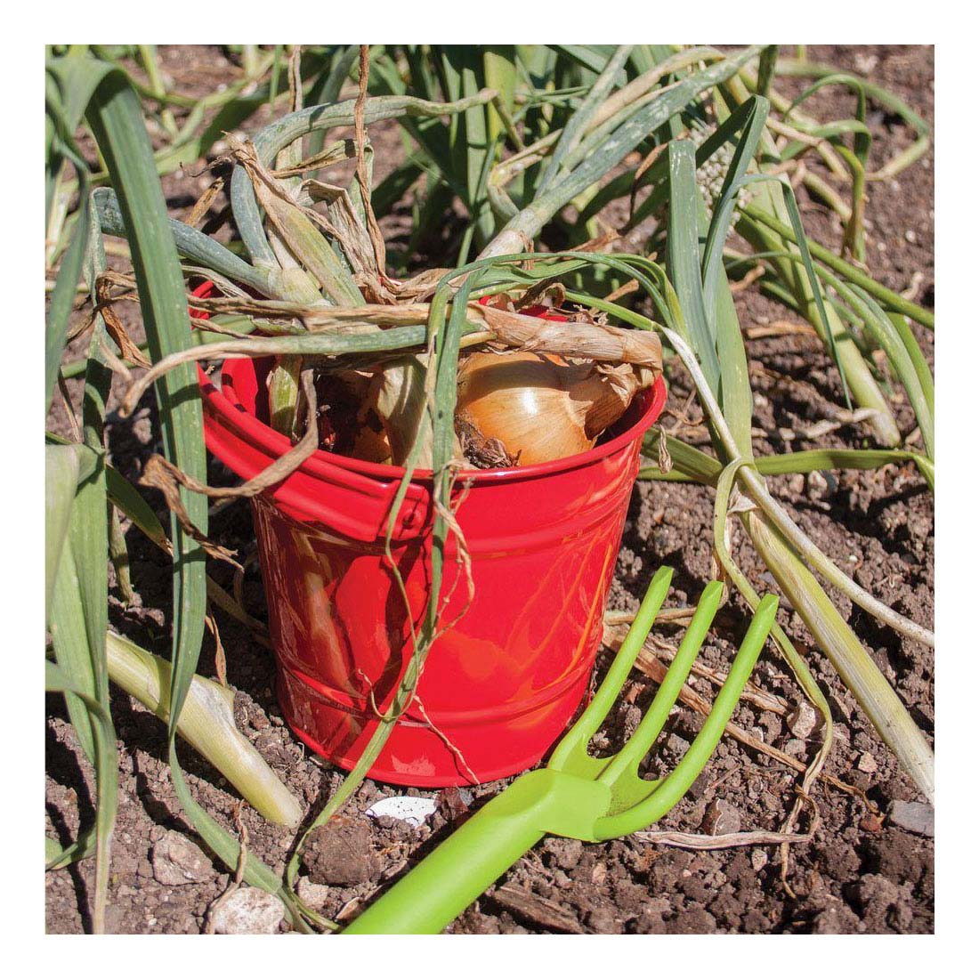 BigJigs Red Metal Bucket