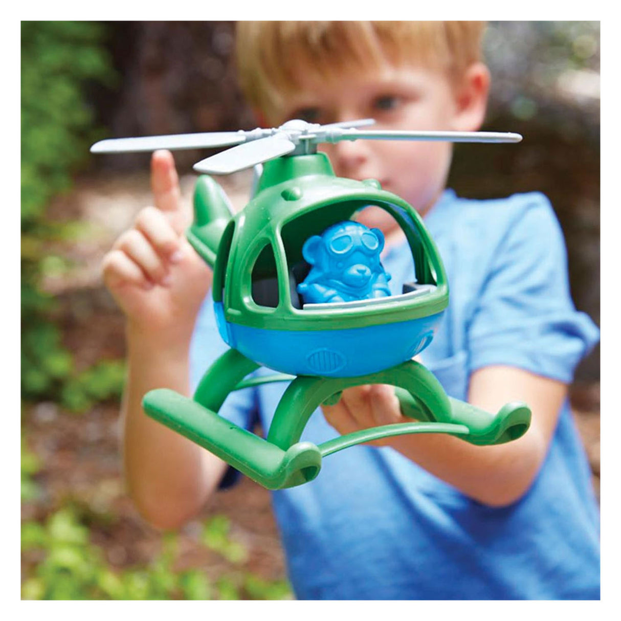 Jouets verts hélicoptère vert
