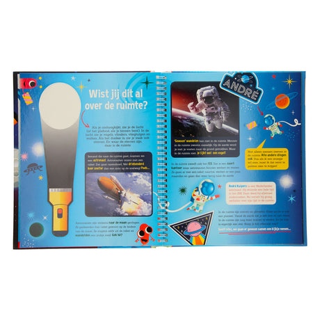 Exploration de l'espace + lampe de poche en carton