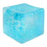 Presser un méga morceau de sucre 7x7x7cm