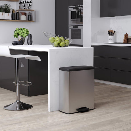 Curver Decobin Pedal Bin 65L Silver Metallic