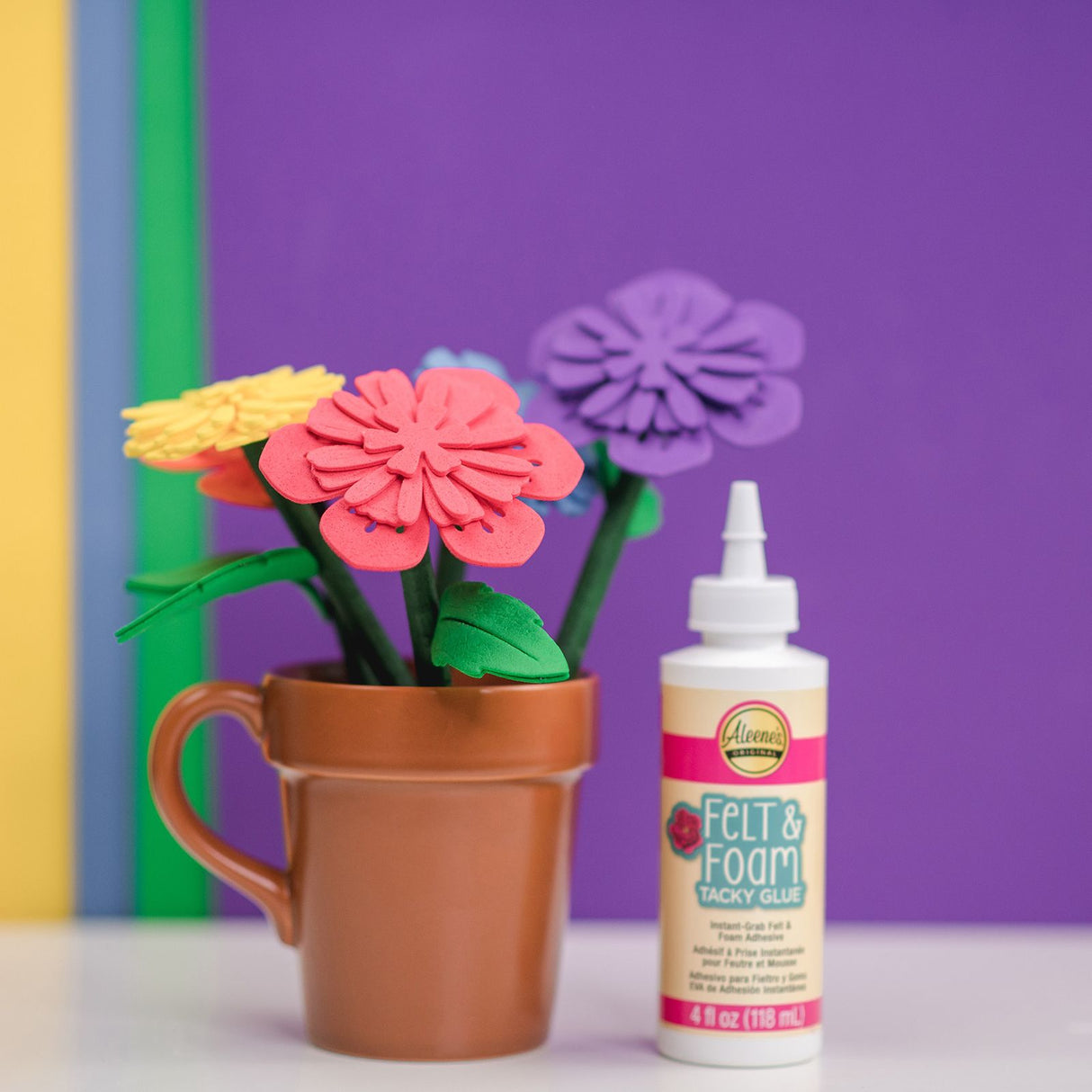 Aleene's • Colle collante en mousse feutre 118 ml
