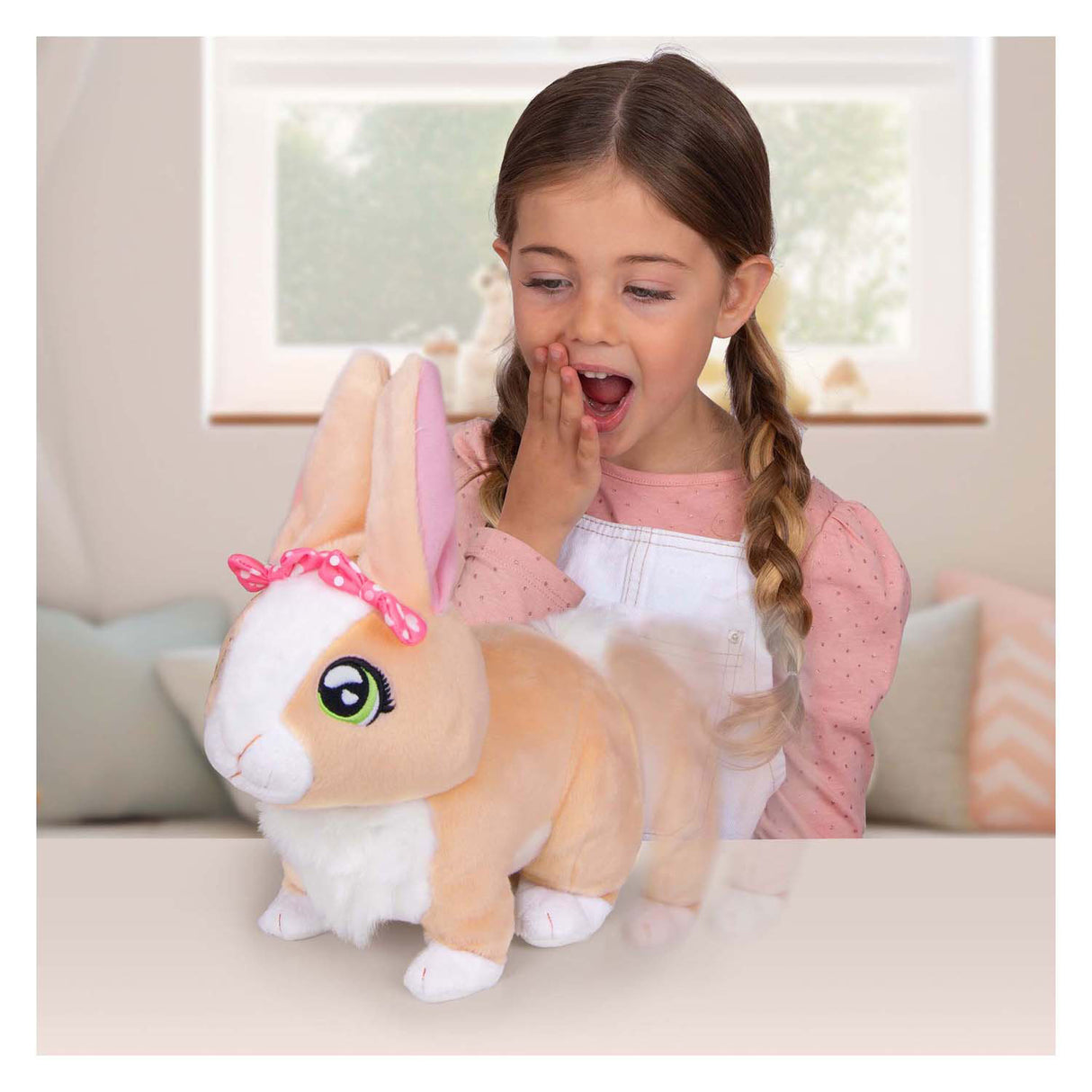 Spectron Club Petz Betsy Browny Lapin en peluche interactif
