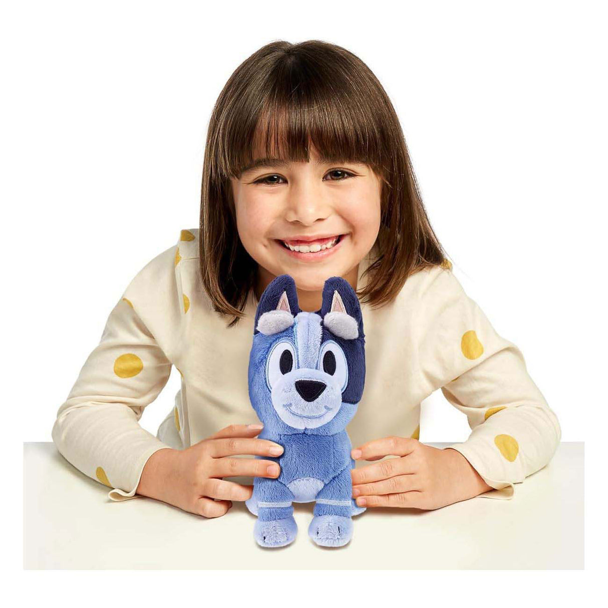 Moose Toys chaussettes bleues en peluche câline, 15 cm