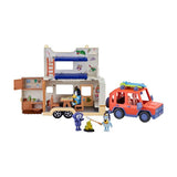 Moose Toys Bluey 4wd Auto in Camping Adventures Deluxe Play Set