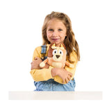 Moose Toys Bluey Cuddle Plance - Mum Chilli