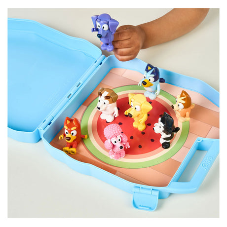 Mallette de rangement Bluey avec 8 figurines