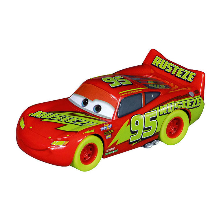 Carrera Go !!! Racauto Lightning McQueen Glow Racer