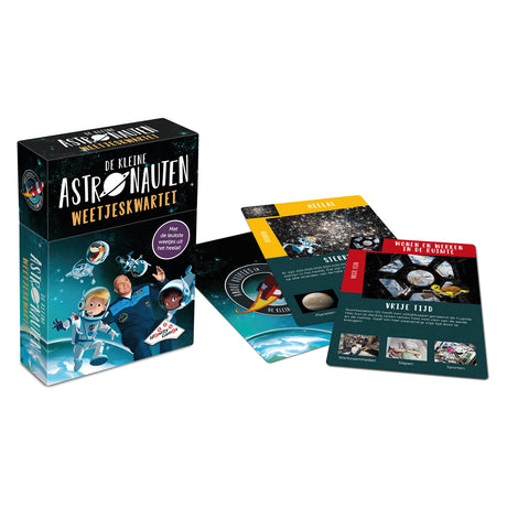 Jeux d'identité quatuor de faits sur les petits astronautes