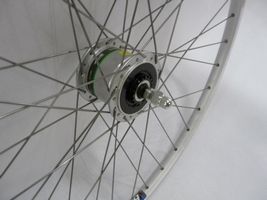 Roue avant 28 (622) ZAC19 NAFDYNAMO 6V-3W ROLERBRAKE ZILV