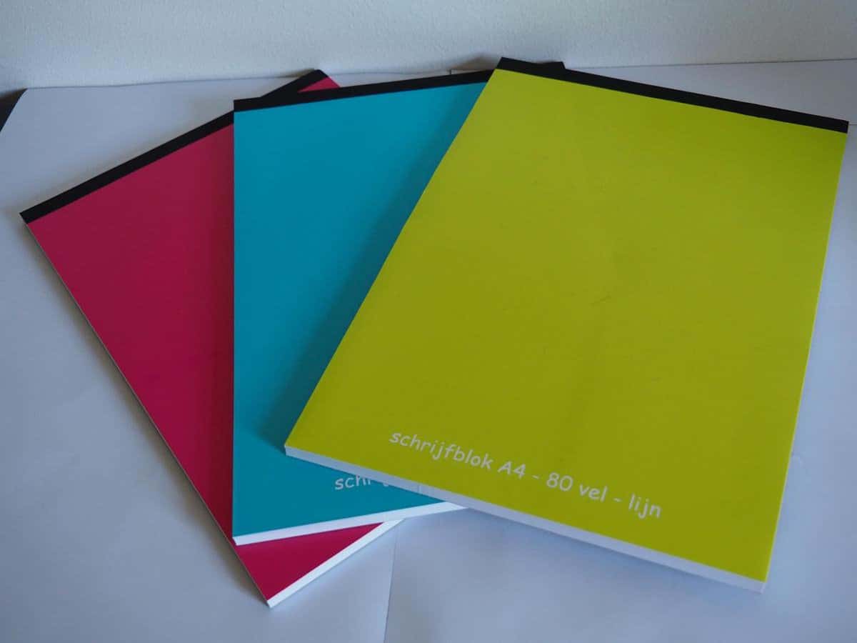 Van der Doelen 9 blocs-notes A4 en 3 couleurs différentes
