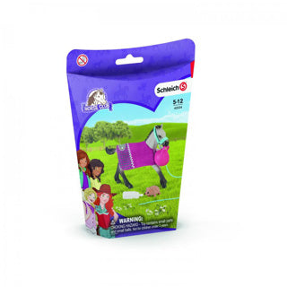 Schleich Horse Club - Amusez-vous avec le poulain - Ensemble de figurines - Jouets pour enfants pour garçons et filles - 5 à 12 ans - 42534
