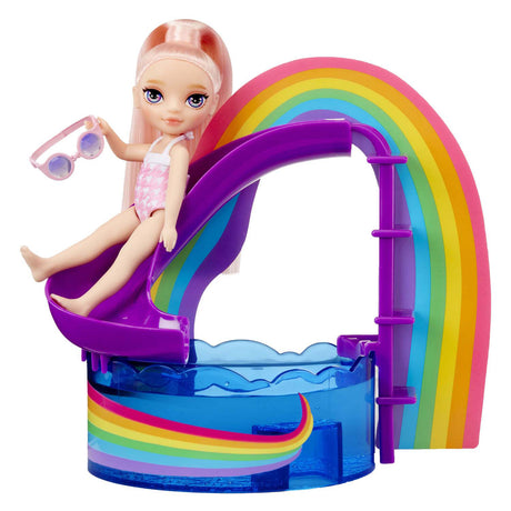 Petite poupée arc-en-ciel, journée à la piscine avec ensemble de jeu blush