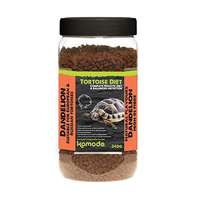 Komodo nourrit le pissenlit de la tortue