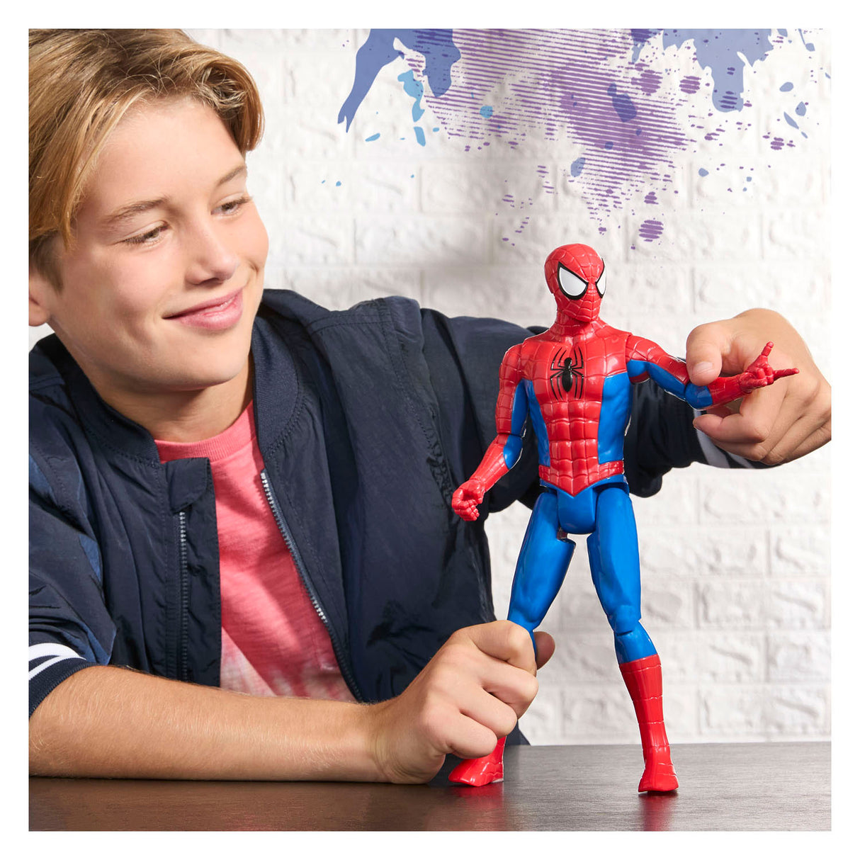 Hasbro – figurine Spider-Man, jouet classique rouge bleu de 30 cm.