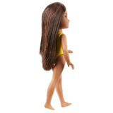 Barbie Mattel à la plage de Chelsea