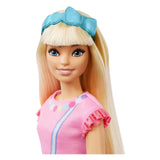 Mattel min första blondin med kattunge