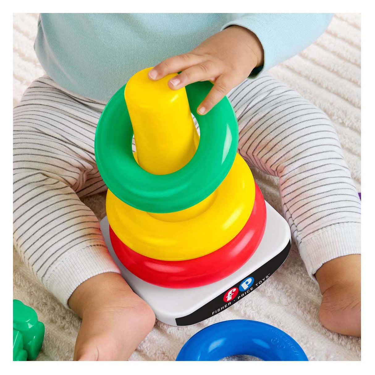 Tour d'empilage Fisher Price et perles à cliquer
