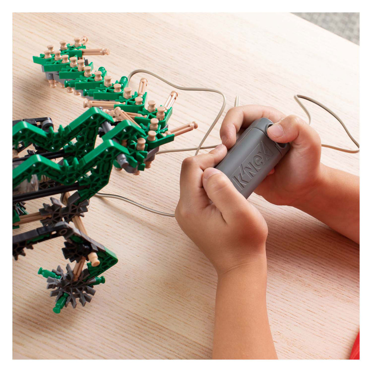 K'nex knexosaurus rex avec moteur, 255 pcs.