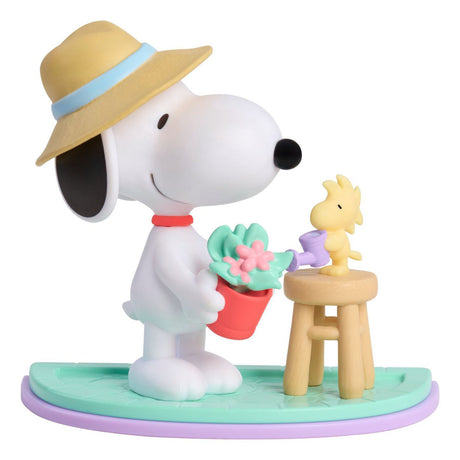 Jouez simplement à Happy haul Peanuts Snoopy Moody Mondays, boîte aveugle à collectionner