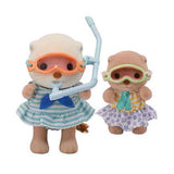 Sylvanian familles 5804 ensemble de tuba éclaboussant les sœurs de la loutre de mer