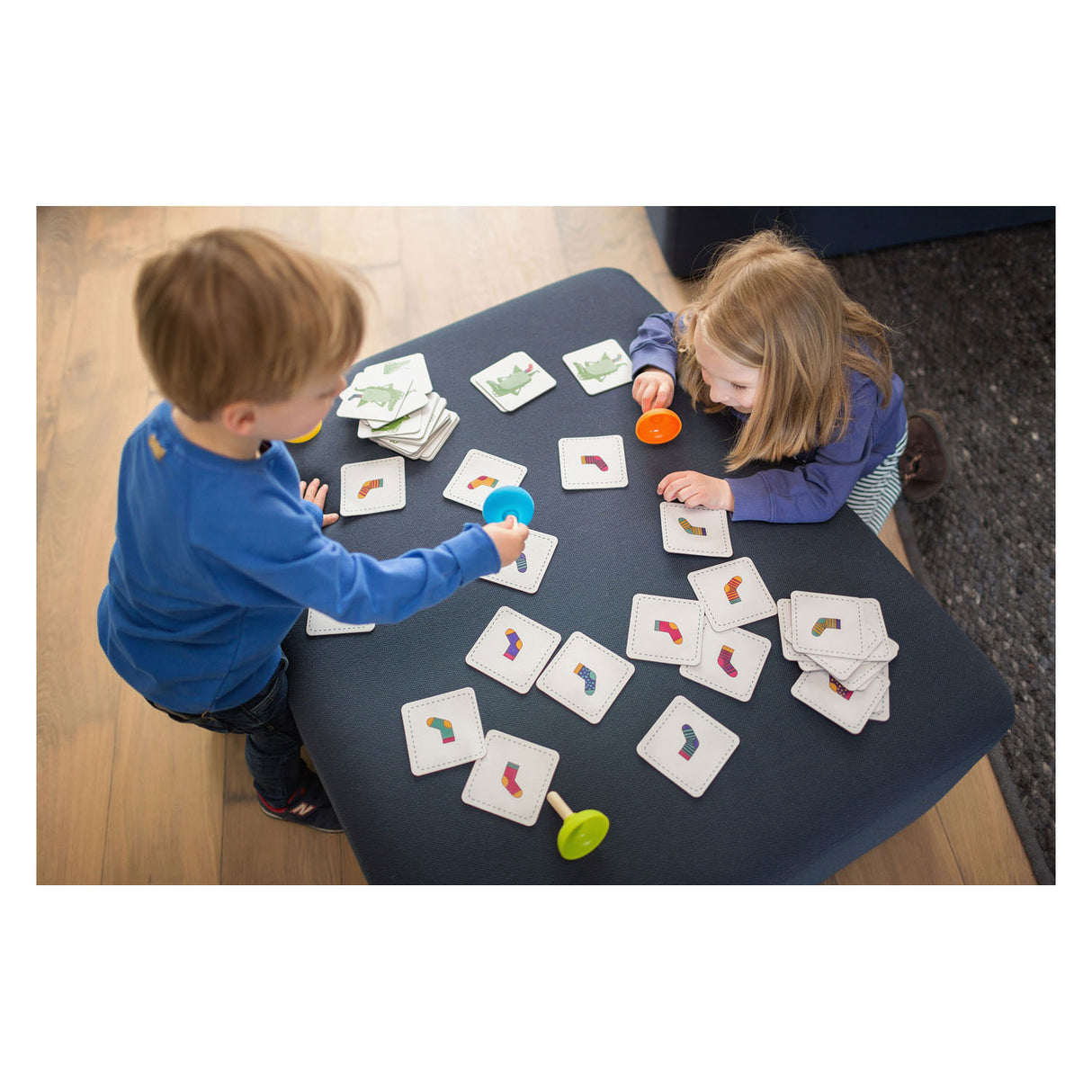 Mémo chaussette crocodile Bs Toys - un jeu d'enfant