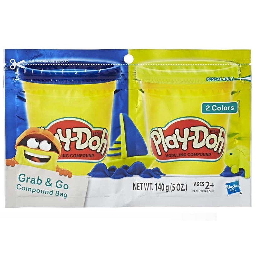 Play-Doh Grab and Go Compound Bag + 2 Colours of Clay