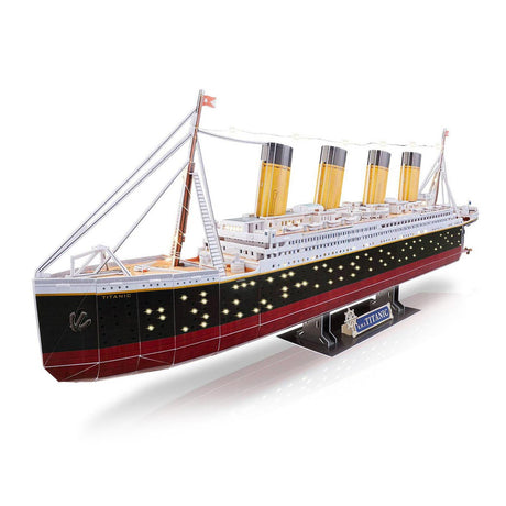 Kit de construction de puzzle 3D Revell - RMS Titanic LED Edition 266 pièces.