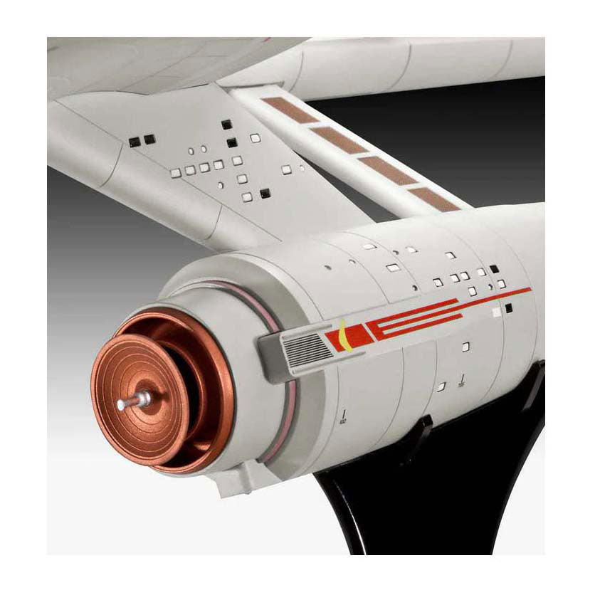 Maquette Revell - U.S.S. entreprise ncc-1701 1:600 ​​​​- 117 pièces.