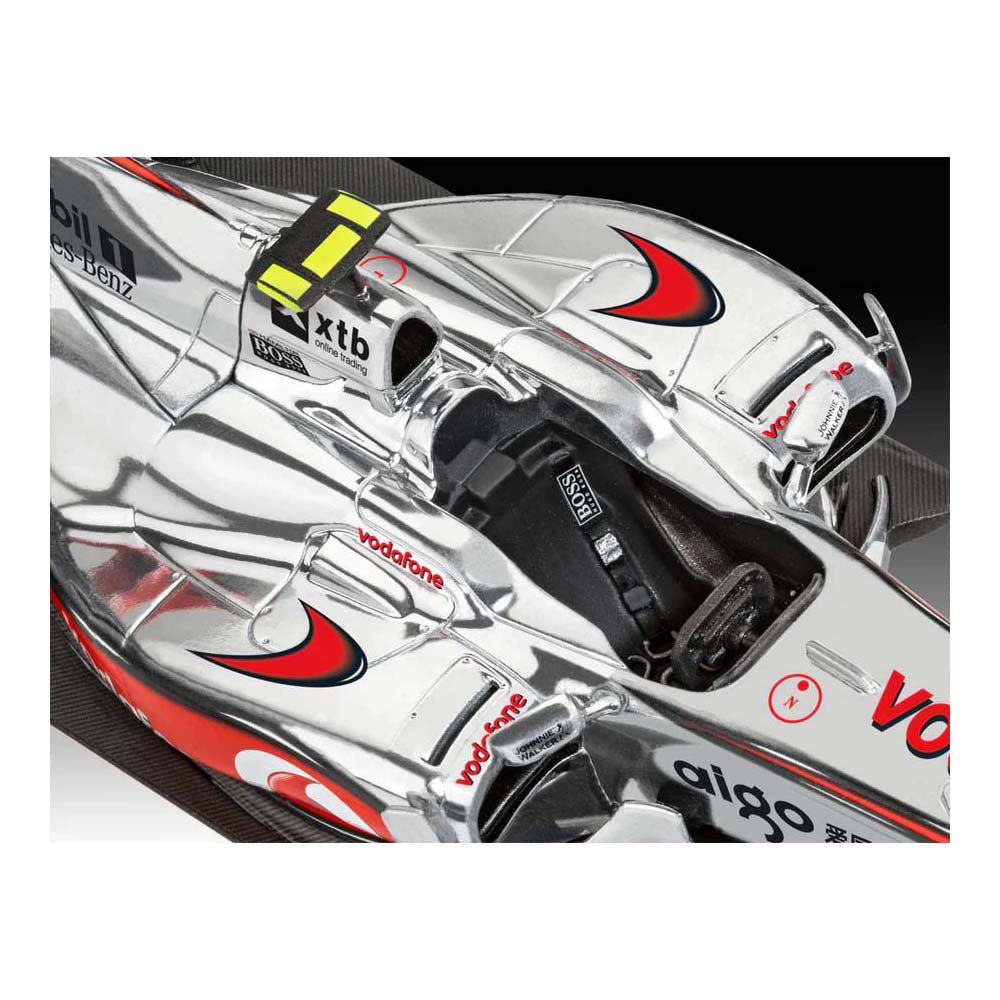 Maquette Revell - Vodafone Mclaren Mercedes MP4-25 l. Hamilton 1:24 - 103 pièces.