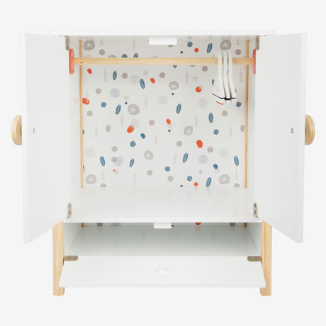 Petite garde-robe de poupée en bois à petit pied avec des cintres, 3dlg.