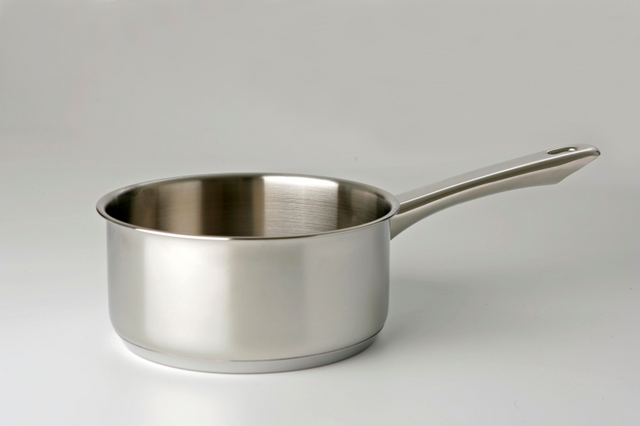 Casserole Eurocuisine en acier inoxydable de 14 cm avec poignées en acier 1 litre