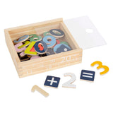 Small foot - chiffres magnétiques en bois couleur. 37 pièces.