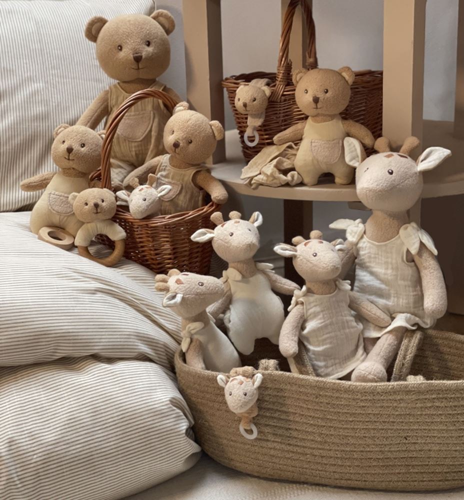 Doudou Egmont en coton biologique. hochet abeille