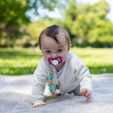 Chaîne de sucette en bois pour bébé Eichhorn